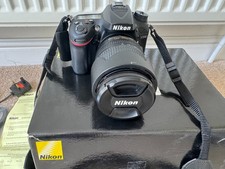 Nikon D7200 DSLR Camera Bundle with 18-105 Lens