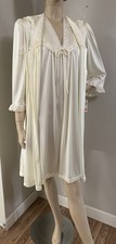 Vintage VANITY FAIR Glacier Wht Glissanda Tricot Nylon Short Nightgown Set S NWT