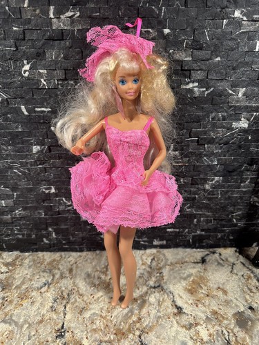 Vintage Lights and Lace Barbie Doll 1990’s Hot Pink Dress Party With Accessories