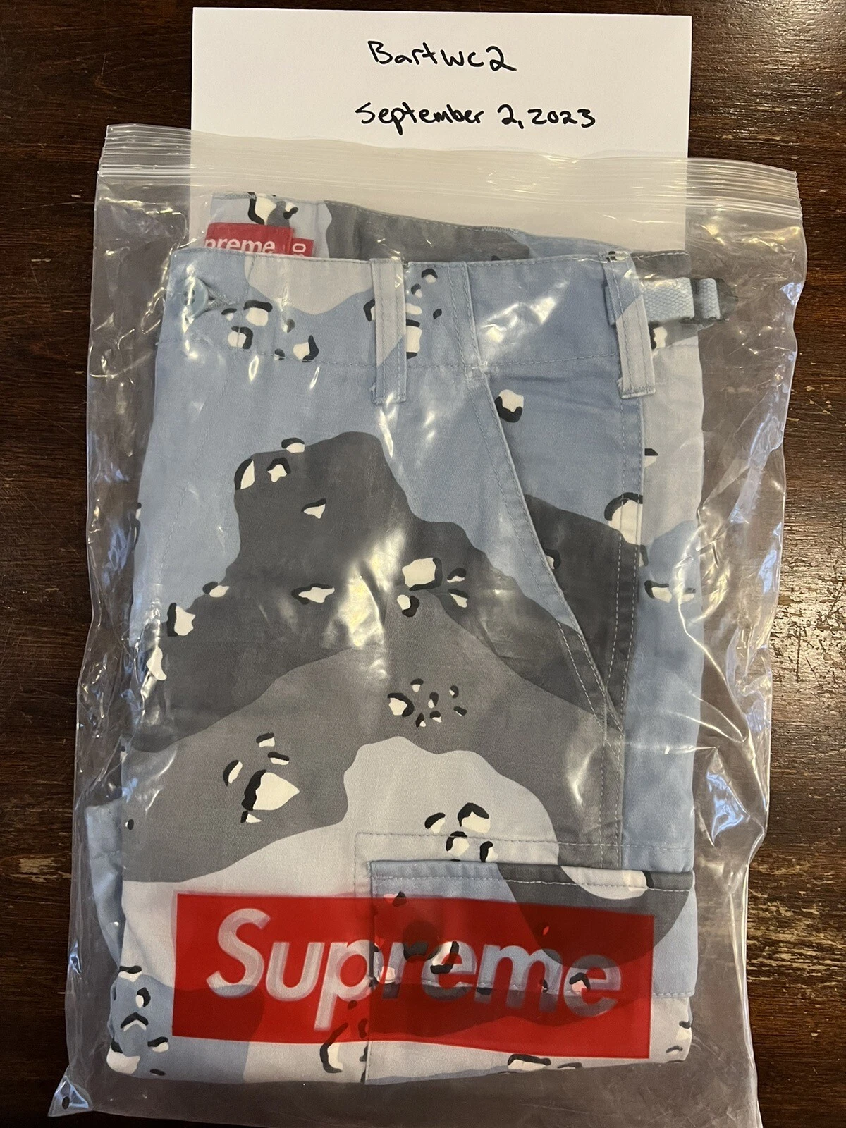 Short cargo camouflage Supreme bleu/gris pour homme taille 30