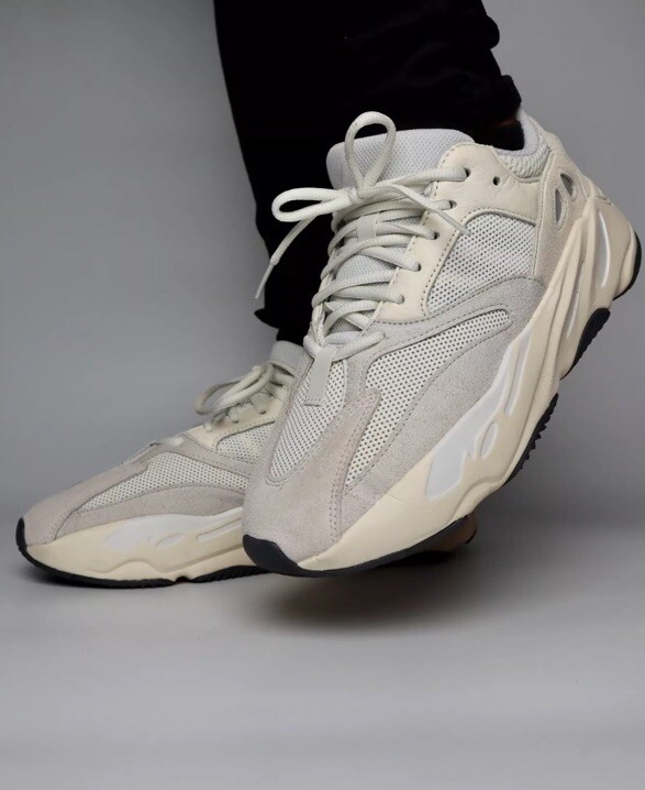 Adidas Yeezy Boost 700 Analog Mens Sneakers UK Size White