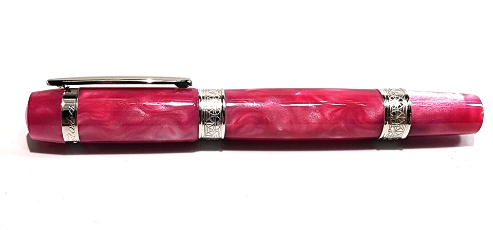 Ancora Perla Pink Pearlescent Rollerball Pen and Box (no papers) - VERY RARE! - Image 4 of 4