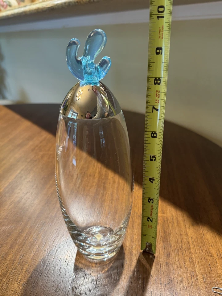 Crueta de aceite Alessi "Oli-Ovo" usada con grieta en el accesorio en la tapa pero funcional Foto 4 de 4