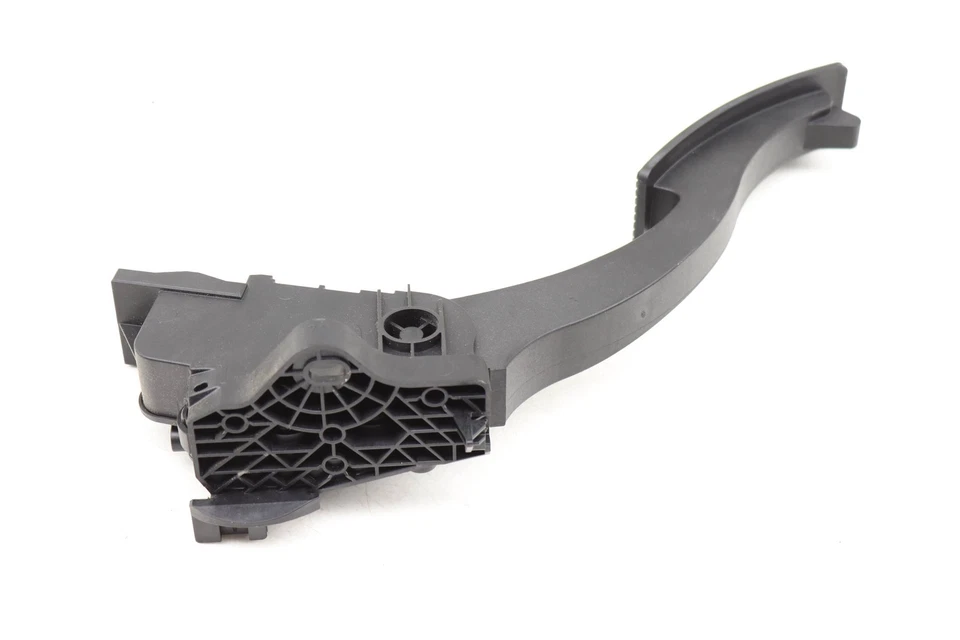 Mercedes-Benz Gla45 AMG 2015-2019 2,0 L - módulo de acelerador/pedal de gasolina Foto 2 de 4