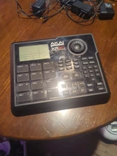 AKAI XR20 Professional Beat Production Center