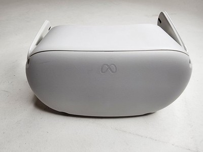 Meta Oculus Quest 2 128GB Headset Only