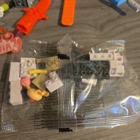 LEGO Bricks Pink Brick Box (4625) with instructions Plus Extras
