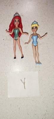 Disney Princess Magiclip Polly Pocket Style Lot of 2 Dolls ONLY (Y)