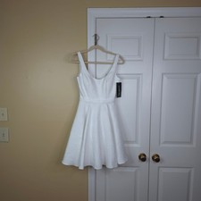 Sherri Hill Ivory Sleeveless Fit and Flare Skater Mini Dress Size 2