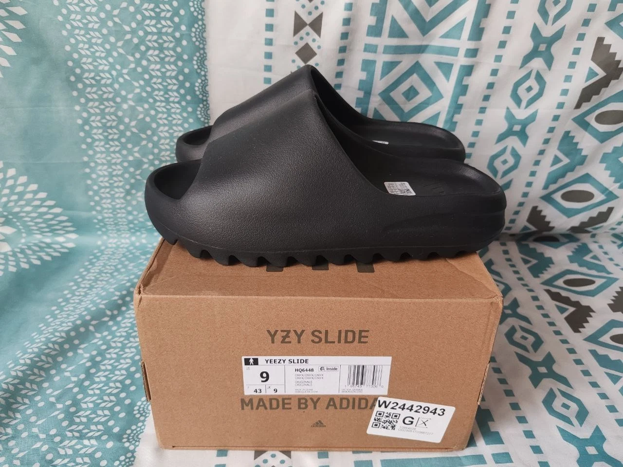 US9 Adidas Yeezy Slide Onyx HQ6448 Nuove Pronte per la spedizione! (24h)