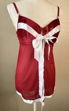Vintage Secret Treasures Red Nightie Women  s Medium Short Chemise Front Closure
