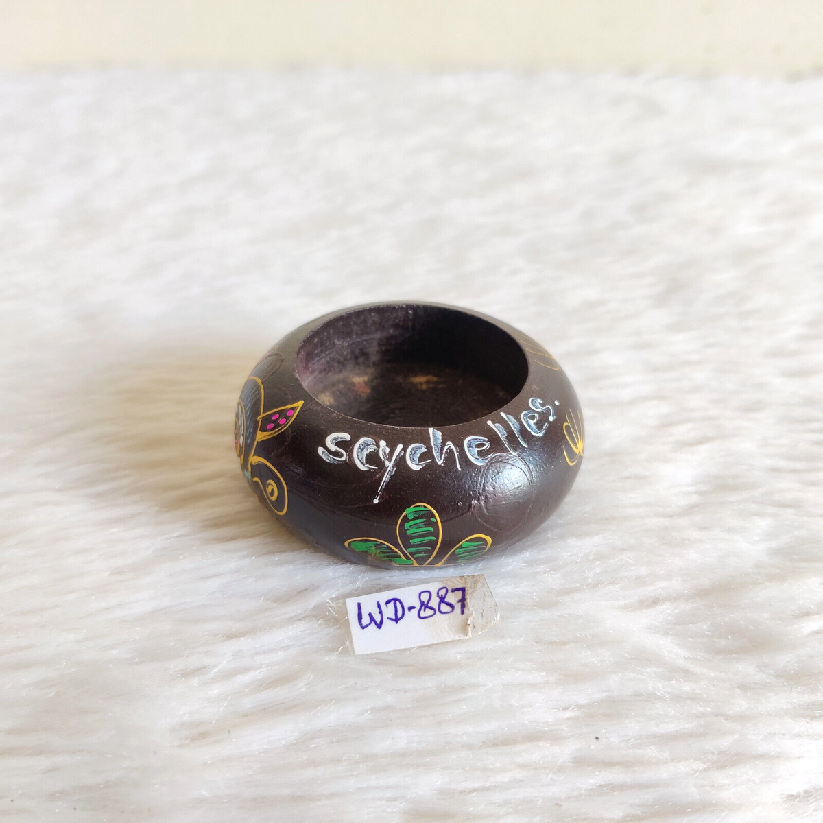 seychelles cigarettes Vintage Beautiful Hand Painted Cigarette Ashtray Decorative Seychelles WD887