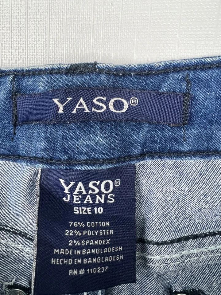 YASO Women's Size 10 Blue Denim Skinny Jeans Embroidered Back Pocket - Image 3 of 4