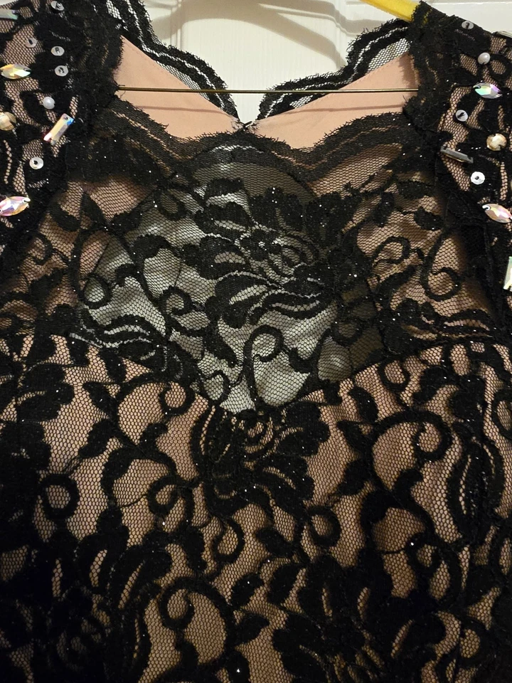 Jodi Kristopher Black Lace Cap Sleeve Evening Gown-Size 14/15 - Image 4 of 4