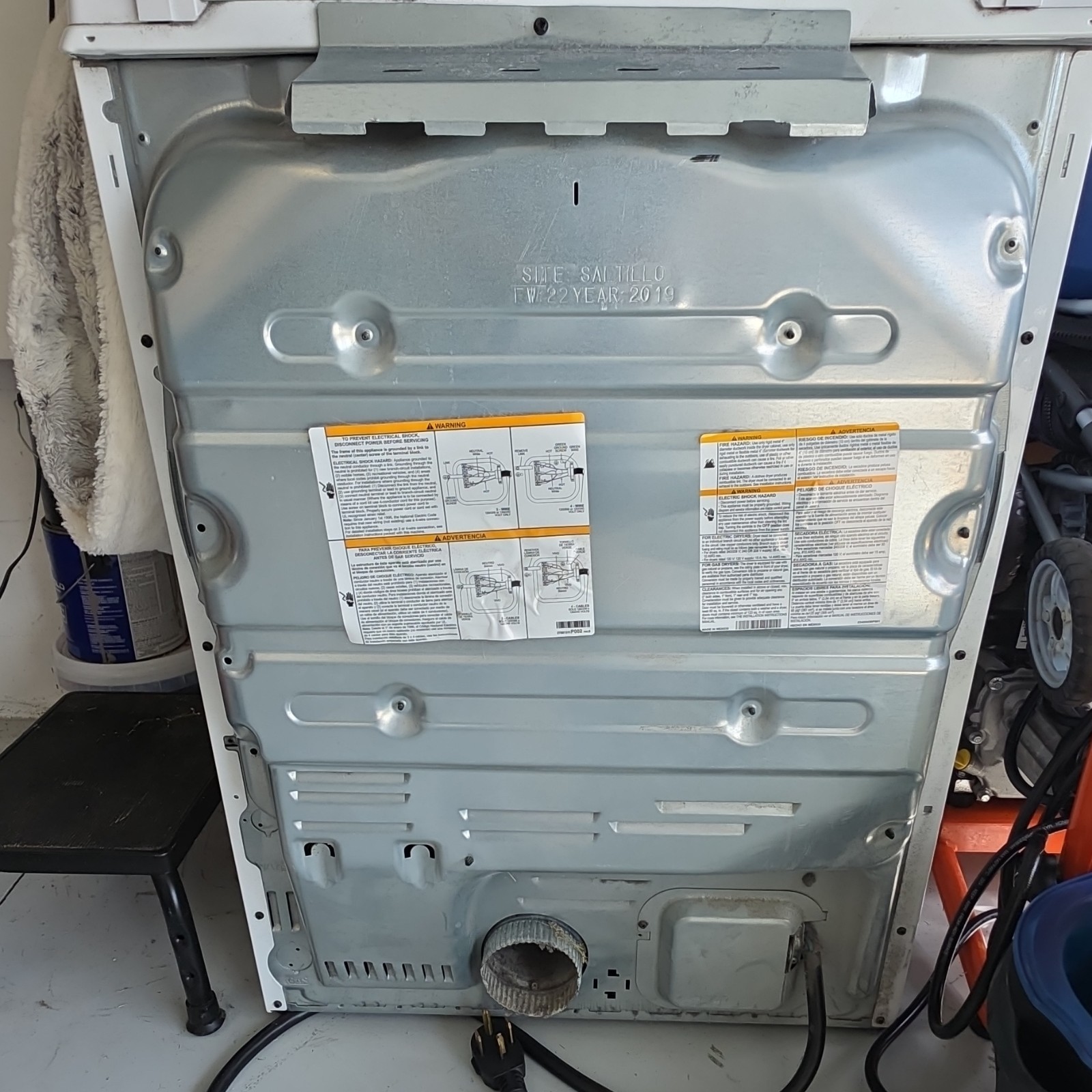 GE Electric Vented Front-Loading Dryer White End-of-Cycle Alarm Standard Size