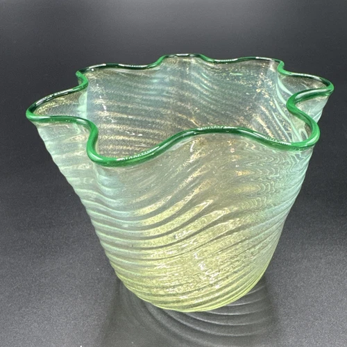 Murano Fratelli Toso Vintage Art Glass Bowl Emerald Green Crest Swirl Opalescent