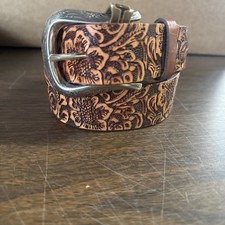 NWT Roper Women s Genuine Leather Brown Embossed Belt, Size Small