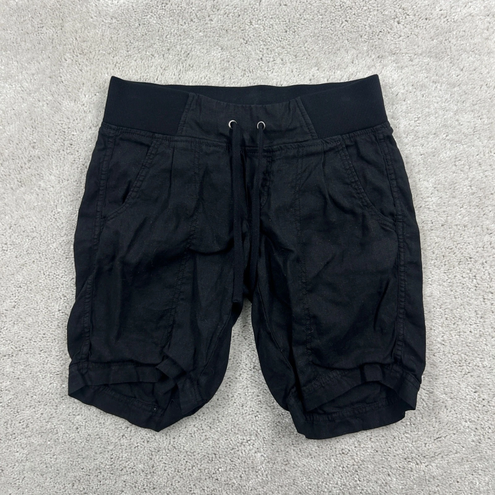 Athleta 100% Linen Shorts Womens Size 2 Long Elastic Drawstring Travel Bermuda