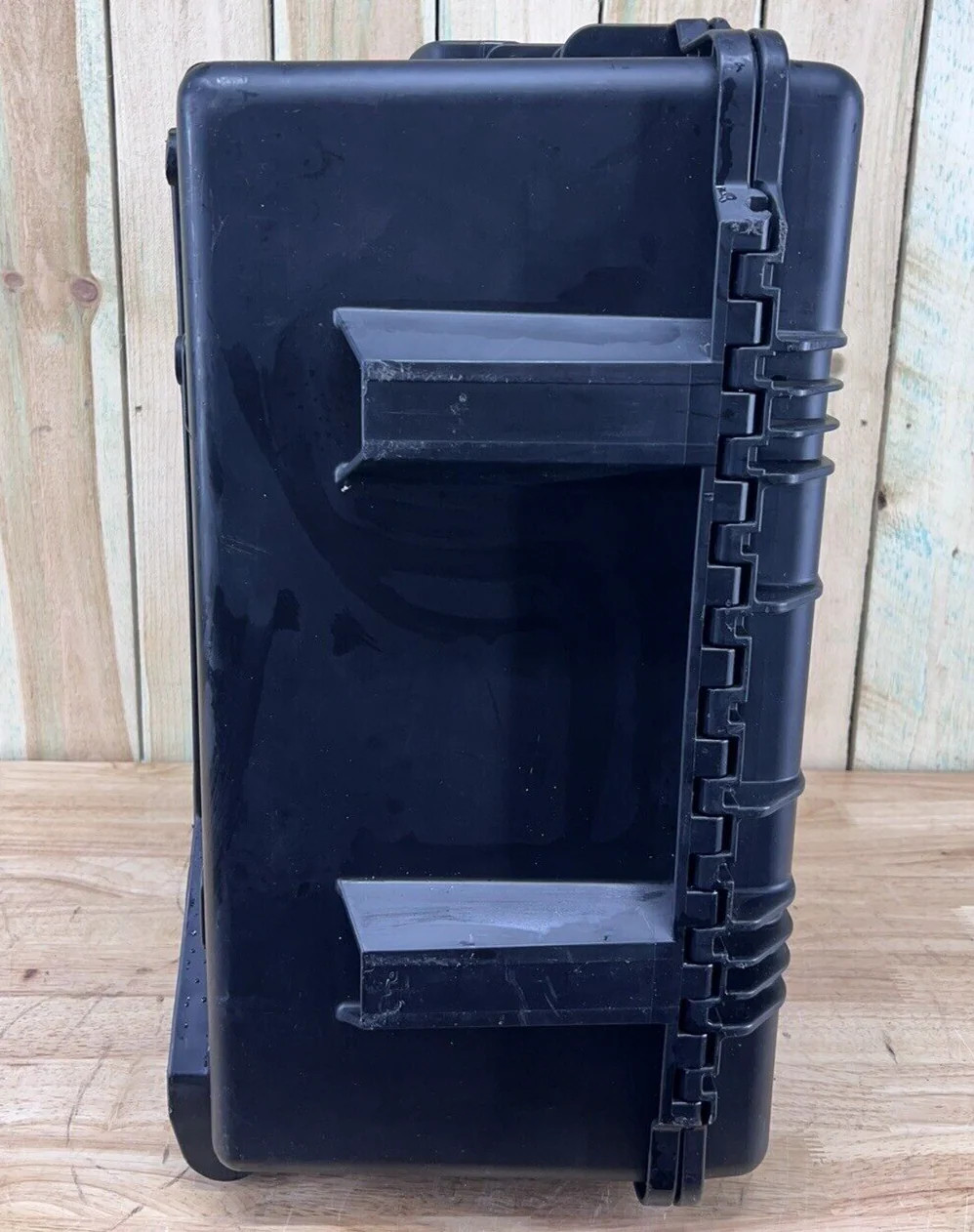 Pelican Storm IM2875 Black Waterproof Rolling Storage Case Good Condition AB