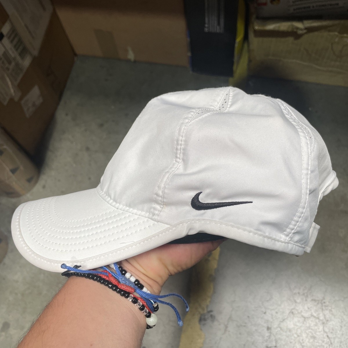 NIKE × TDE DAMN CAP KENDRICK LAMAR TDE x Nike Crest Logo TDE White Hat Cap - Kendrick Lamar Damn Tour