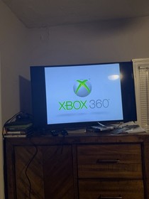 Microsoft Xbox 360 Console - used NFL Eagles Colors