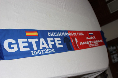 Schal Fußball Spiel UEFA Europa League Getafe Cf Und Ajax Amsterdam