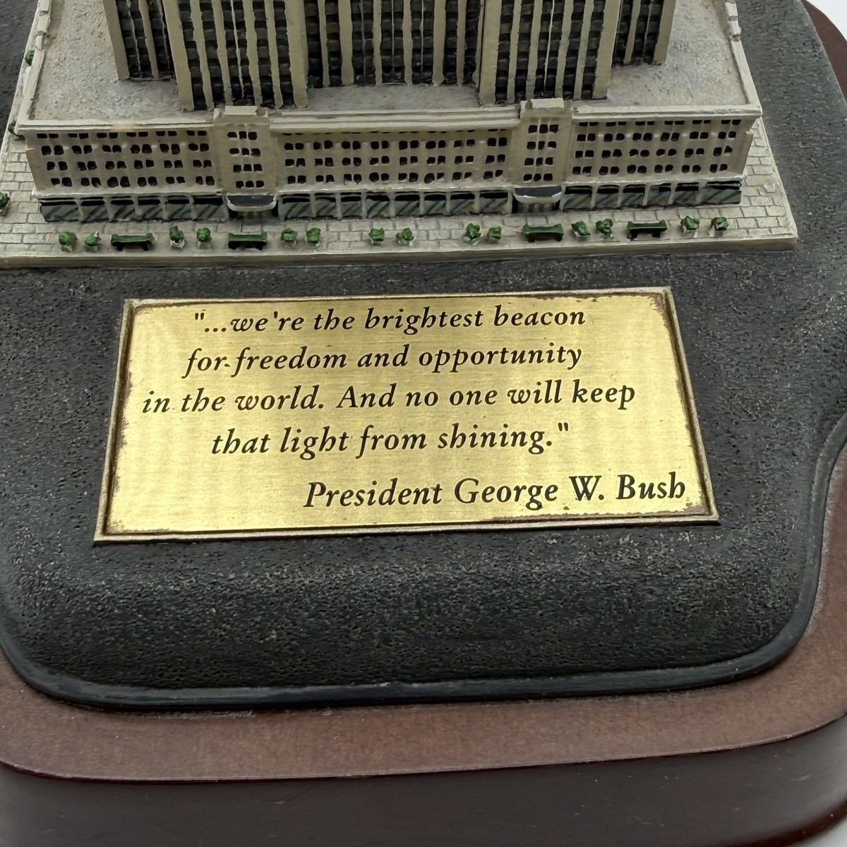 Danbury Mint Lighted Empire State Building Sculpture | eBay