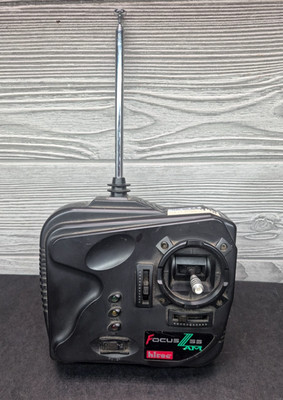 Hitec Radio Control Focus SS 2 AM R/C Aircraft Remote Transmitter