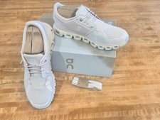 NWT On Cloud 6 Women's Size 10.5 Sand Running Athletic Shoes Sneakers