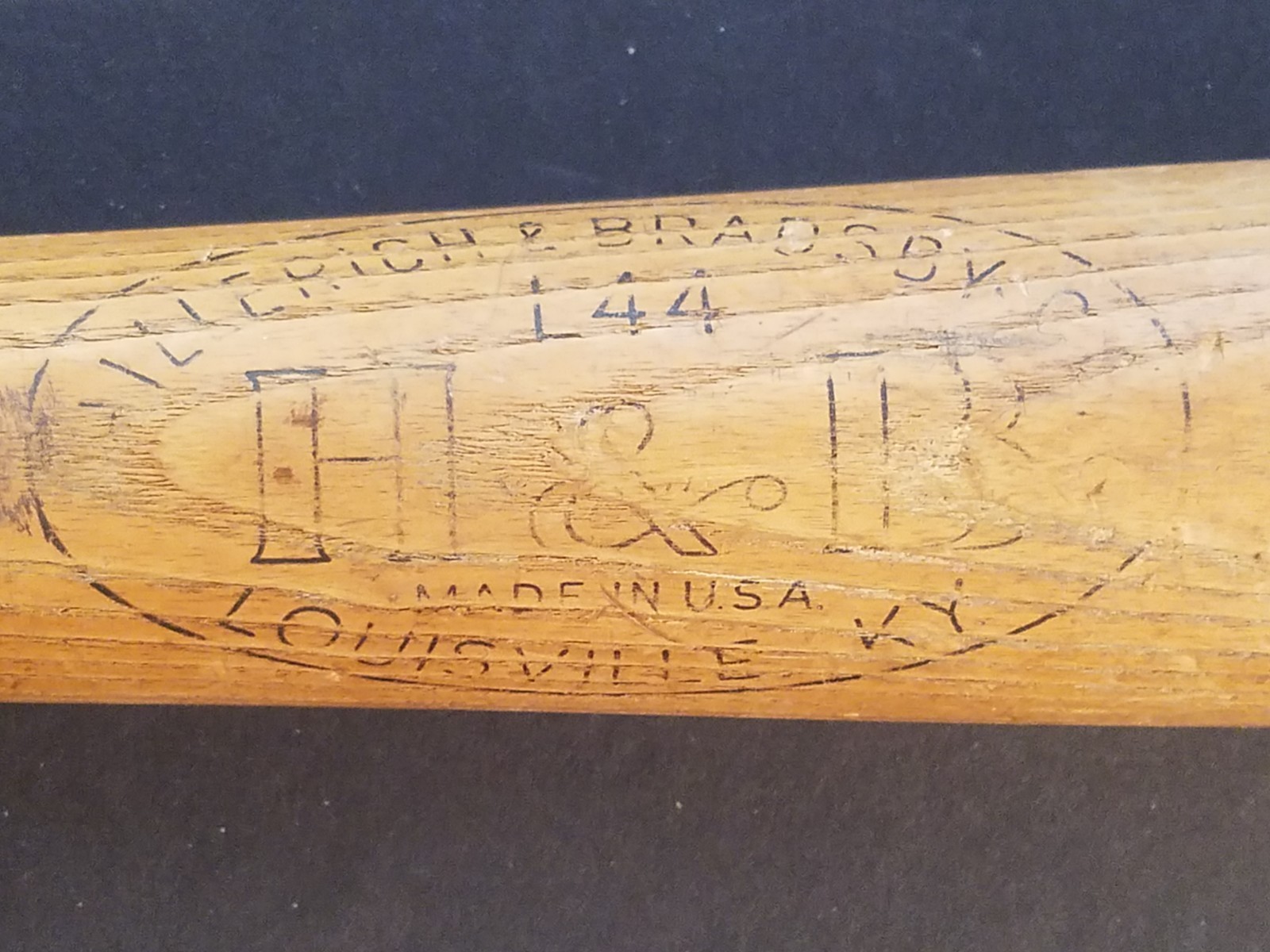 VINTAGE HILLERICH & BRADSBY CO. L44 H&B Wood BASEBALL BAT eBay