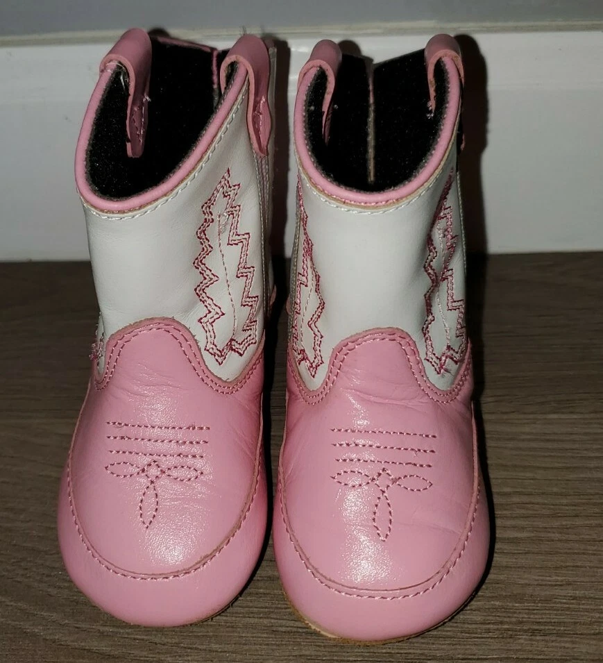 Baby cowboy boots size 4 shop
