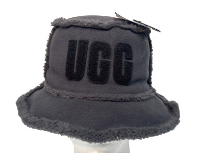 UGG Gray Bucket Hat Small/Medium Fleece Logo new 