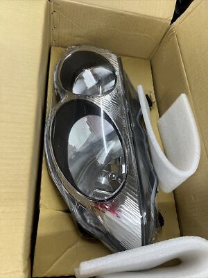 Eagle Eyes CS115-B001L Left Headlight Assembly For 99-04 Chrysler 300M