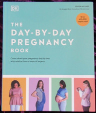 The Day-by-Day Pregnancy Book (Hardcover) Maggie Blott: FINE 2022