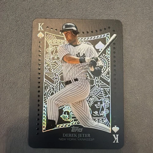 2026 Topps Series 2 Derek Jeter Base (RAW)