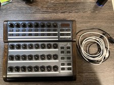 Behringer BCR 2000 Midi Controller 32 Rotary Encoder USB