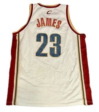 LeBron James   Cleveland Cavaliers Nike Stitched Jersey   Size Men  s XL