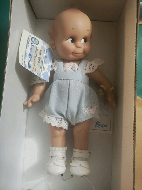 Kewpie Cameo Collectibles #06043001 Classic Blue Romper 1987