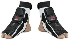 ISLERO Taekwondo Foot Protector Guard Karate Gloves MMA Pads Socks Sparring Gear