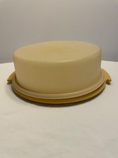Vintage Harvest Gold Tupperware Pie Taker Carrier w/ Lid 719-2 Nice condition 