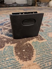 2002-2005 Dodge Ram 1500 2500 Center Dash Ashtray Ash Tray With Insert Oem 2002-2005 Dodge Ram 1500 2500 Center Dash Ashtray Ash Tray With Insert Oem