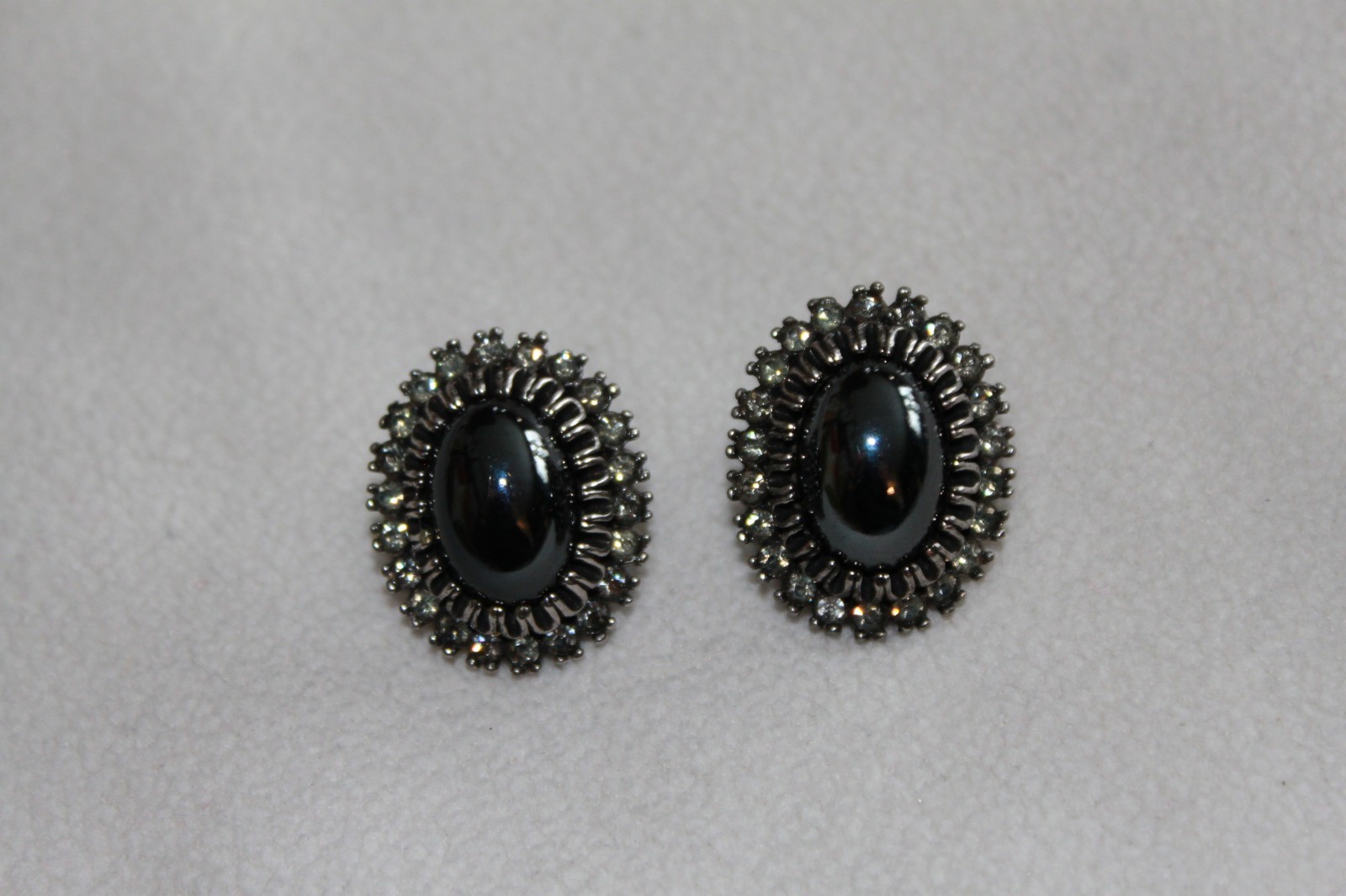 Vintage Whiting & Davis Solid Silver Polished Hem… - image 1