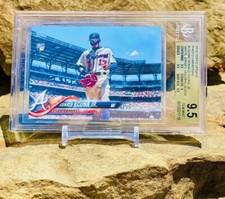2018 Ronald Acuna Jr RC White Jersey BGS 9.5 Variation Topps Update US250