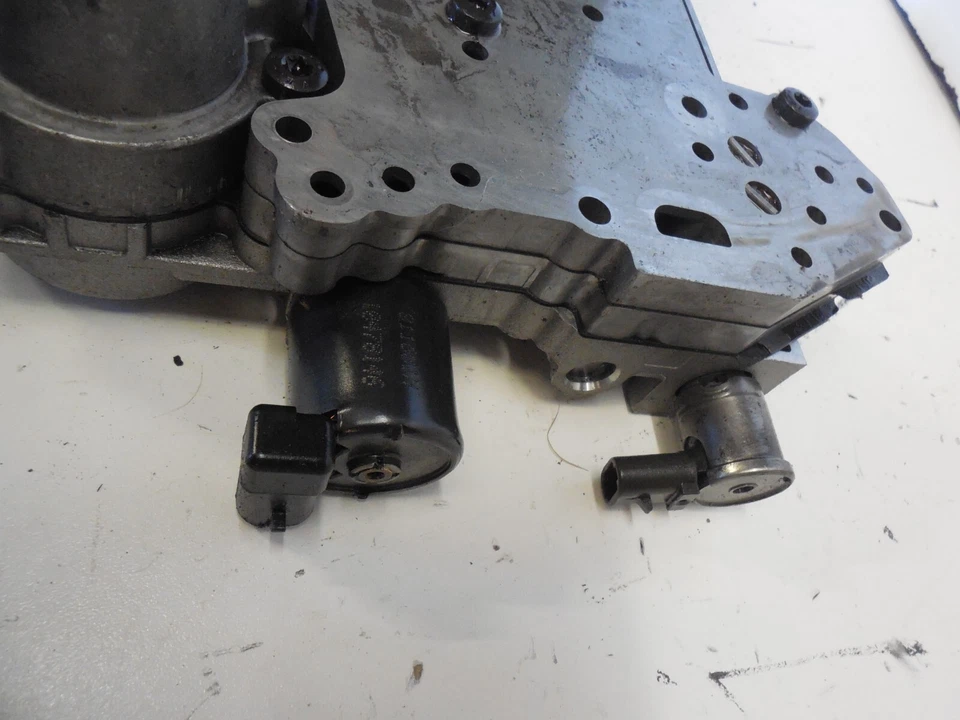 01-07 Cadillac GM Transmission Valve Body 96024103 E46 E53 X5 E83 X3 A5S390R A5 - Image 2 of 4