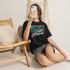 Honolulu Hawaii Vintage Tropical Surf Travel T-Shirt