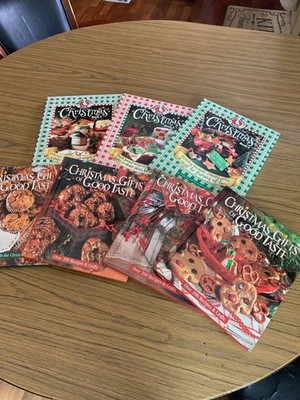 Set Of Three Gooseberry Patch Cookbooks & 4 Christmas gifts of good taste