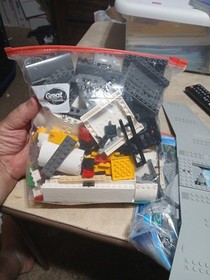 LEGO CITY: Cargo Terminal (60022) Incomplete