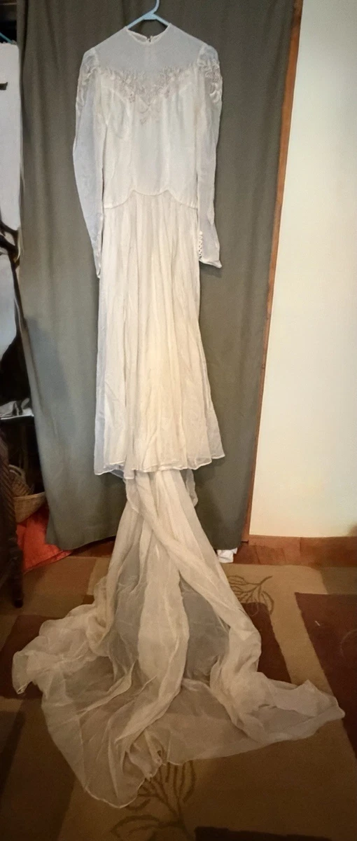 chinese dress ladies Cheap Vintage Wedding Dresses,Long Sleeves Lace Wedding Gowns, PW122