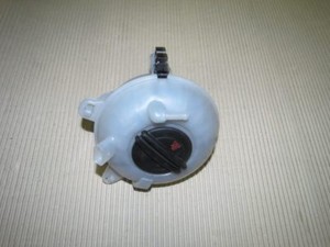 Original VW Golf 7 Variant Highline Ausgleichsbehälter Kühlflüssigkeit M6999 5q0