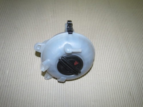 Original VW Golf 7 Variant Highline Ausgleichsbehälter Kühlflüssigkeit M6999 5q0